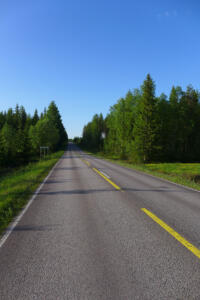 Landstraße in Finnland
